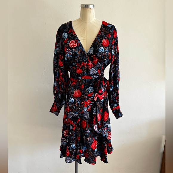 Chloe Kristyn: Fallon Dress - Picture 3 of 6